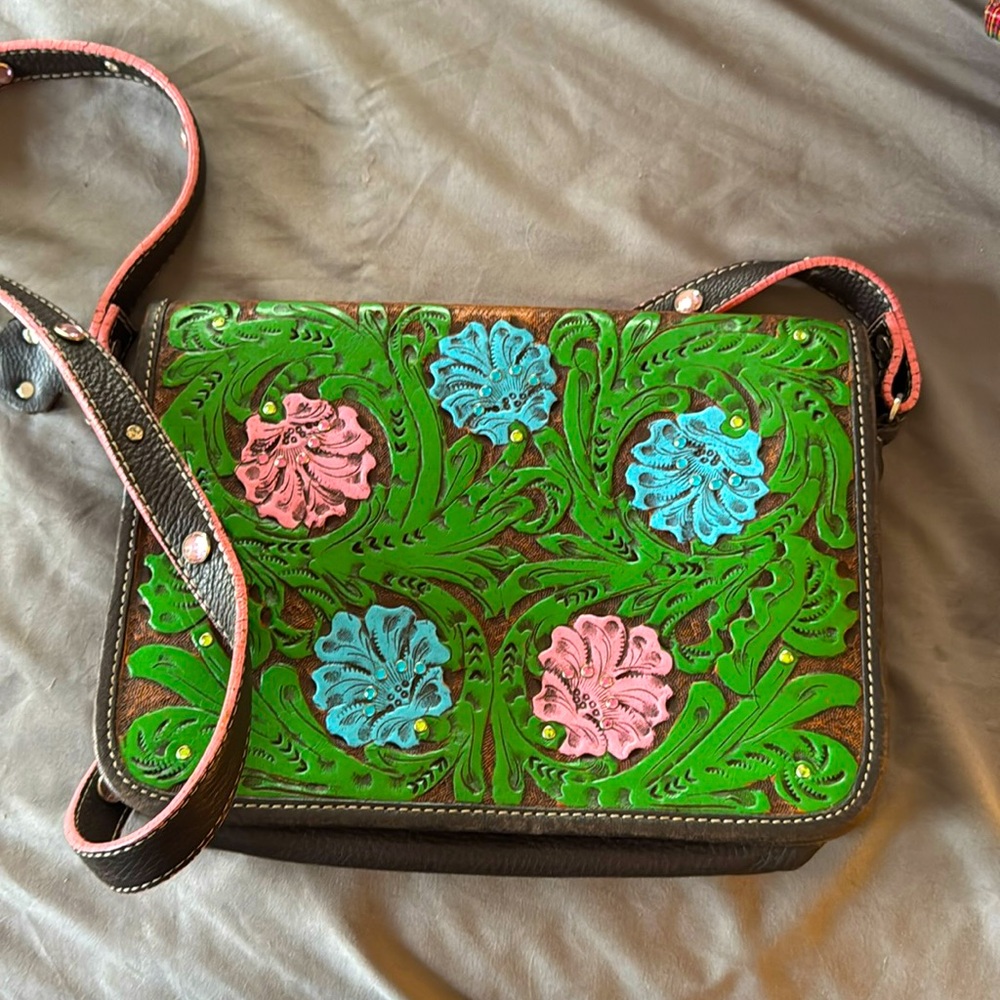 Montana Silversmiths bag
